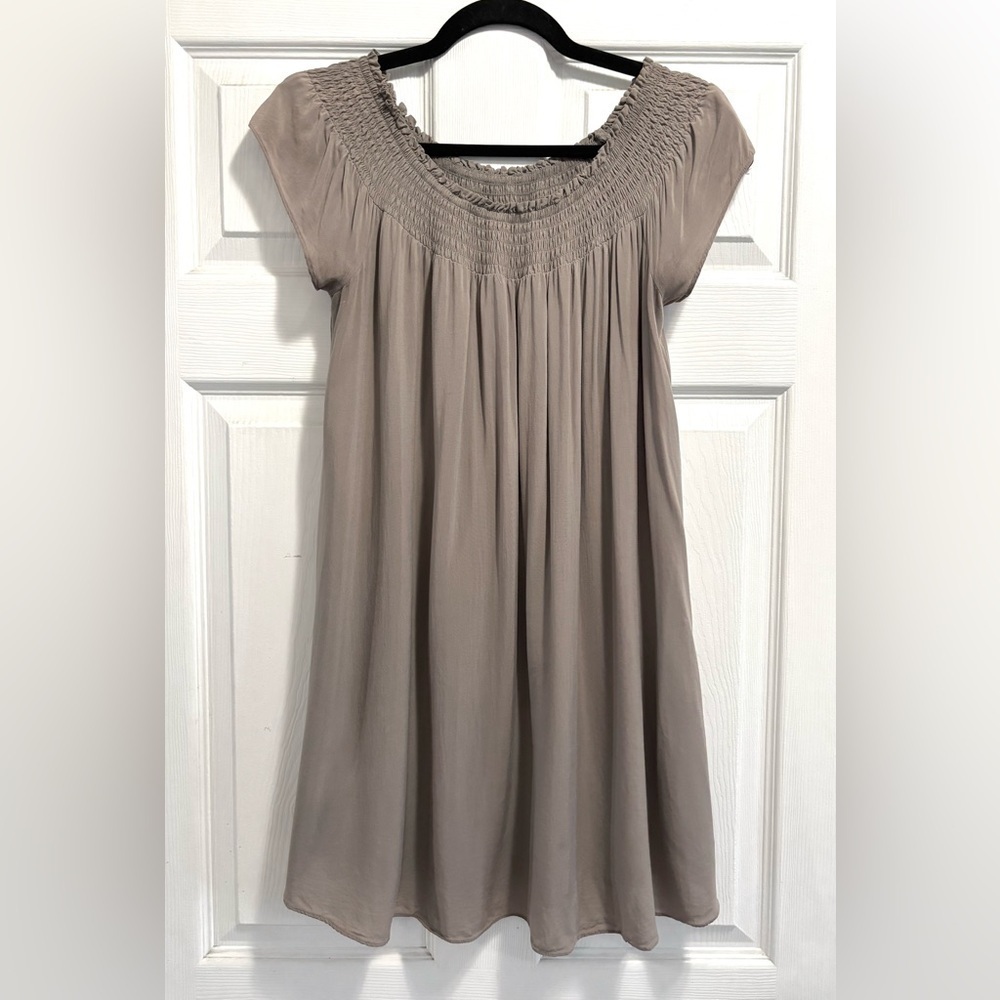 Aritzia TALULA Horatio Dress Off the Shoulder in Taupe Dark Tan Brown Size XS
